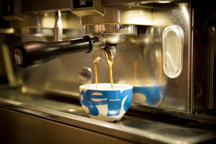 Breakfast/Coffee Service 19 of 35