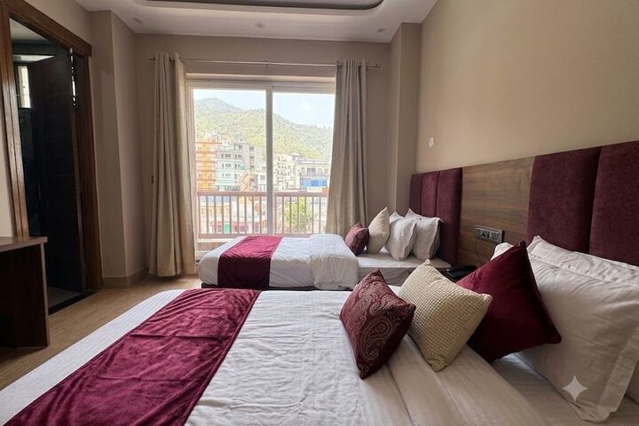 Room 15 of 25