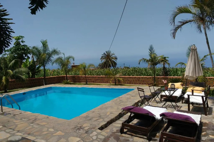 Pool 5 of 13