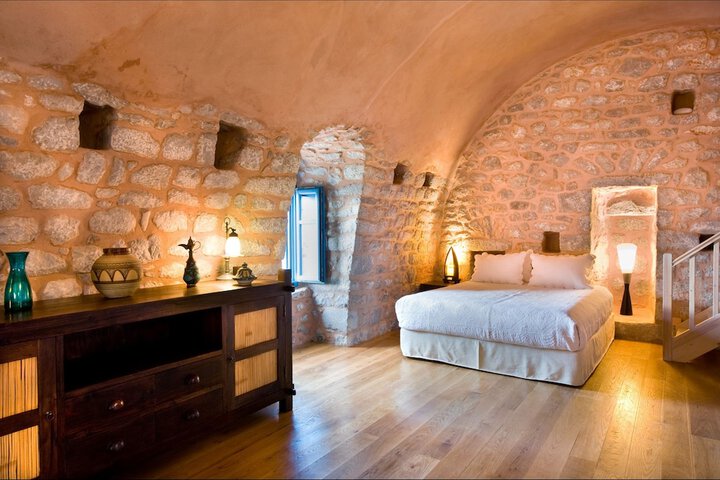Room 37 of 55