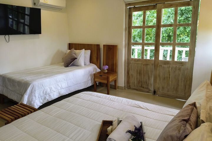 Room 16 of 42