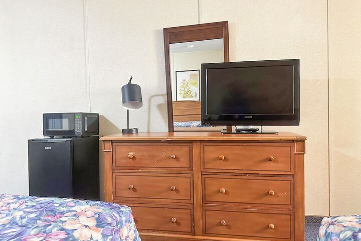Room 33 of 95