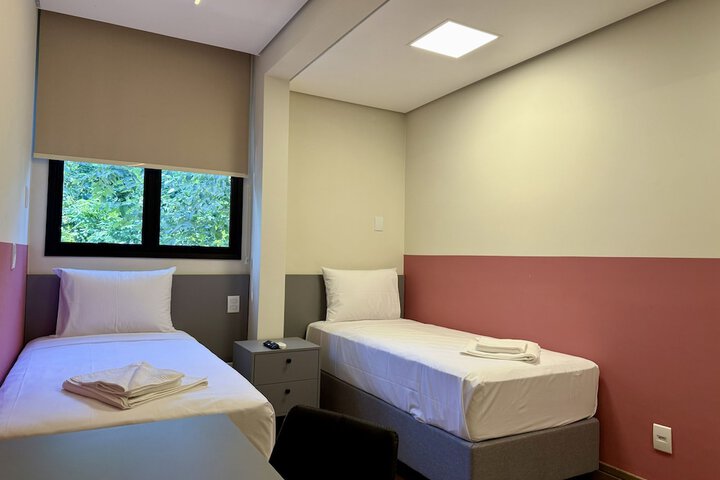 Room 16 of 26