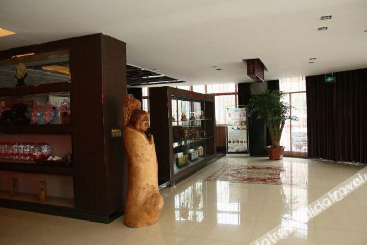 Hotel Interior 20 of 40