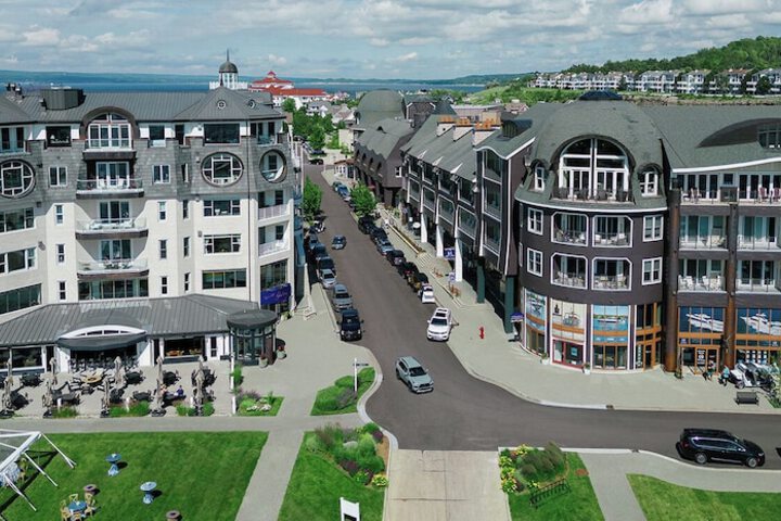 Village Suites Bay Harbor in Petoskey, MI