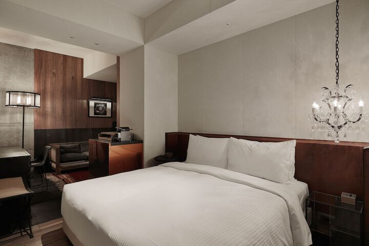 Room 15 of 70