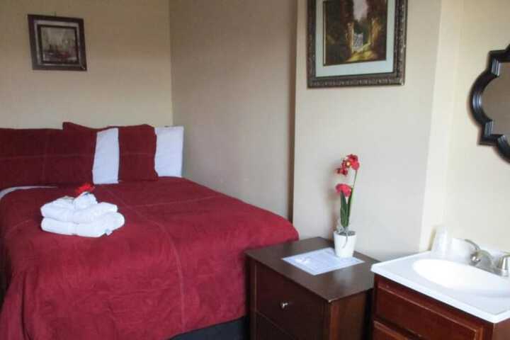 Room 15 of 38