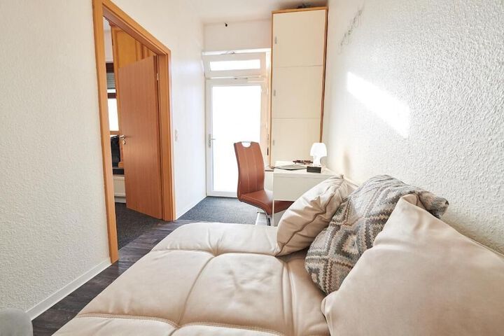 Room 7 of 19