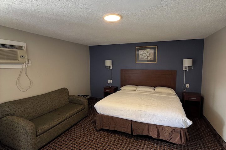 Photo of Economy Inn