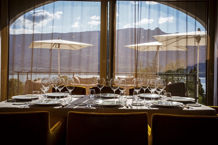 Dining 64 of 89
