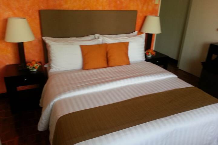 Room 5 of 59