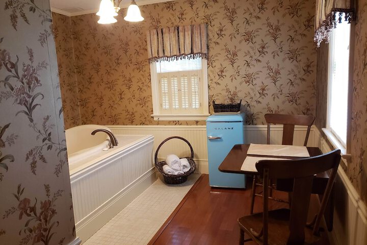 Room 20 of 47