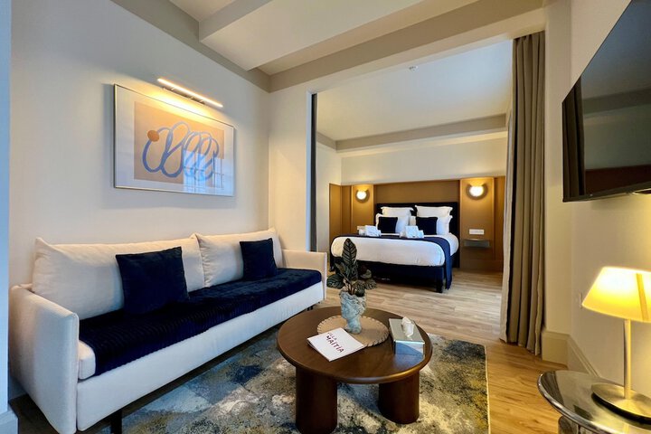 Room 41 of 79