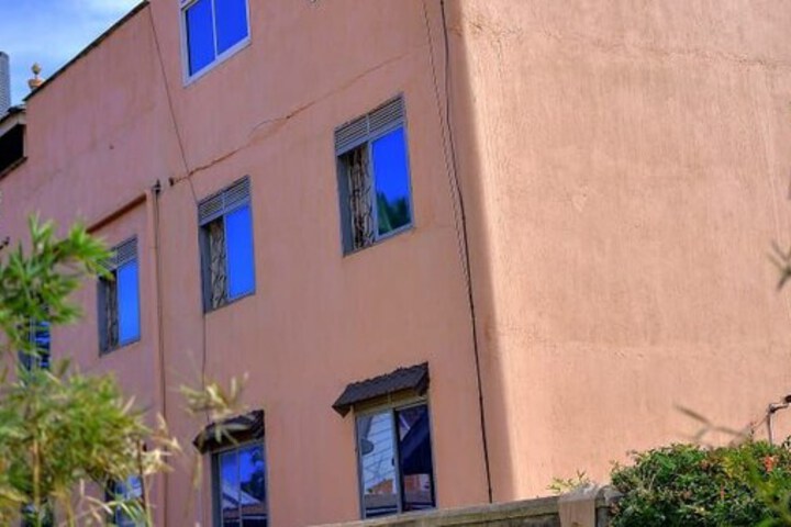 Hotel 12 of 12