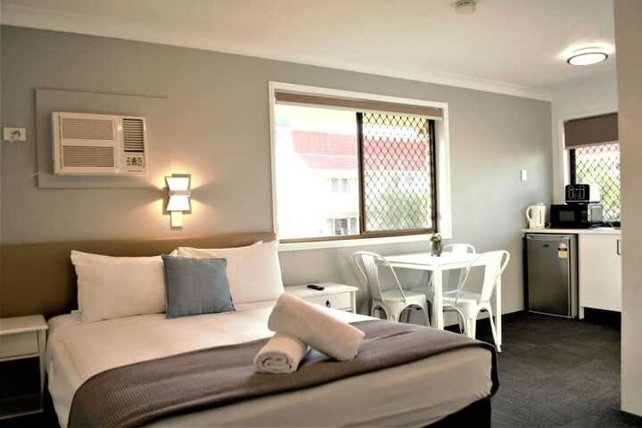 Room 12 of 22