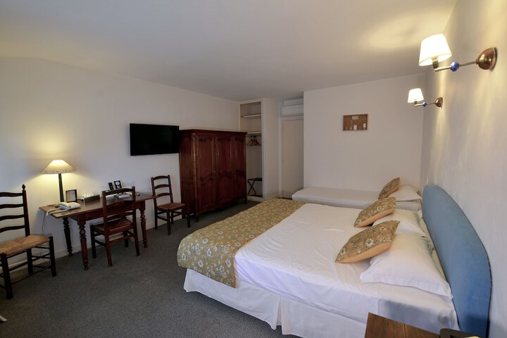 Room 19 of 56