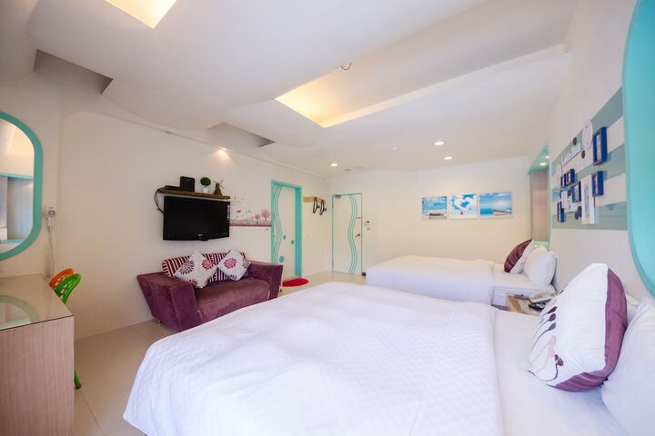 Room 8 of 41