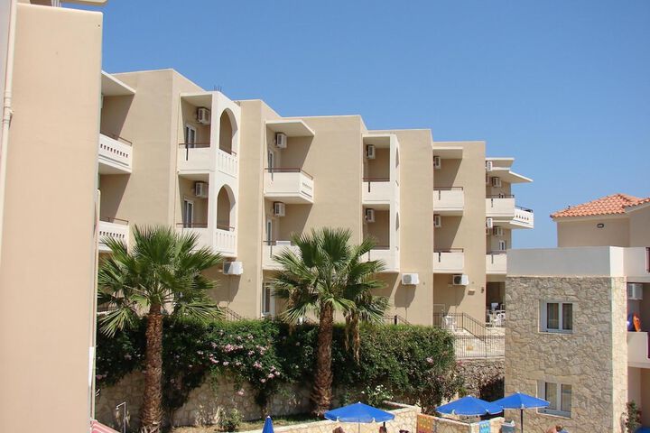 Hotel 58 of 67