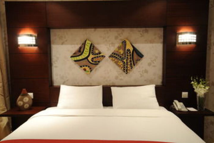 Room 19 of 70