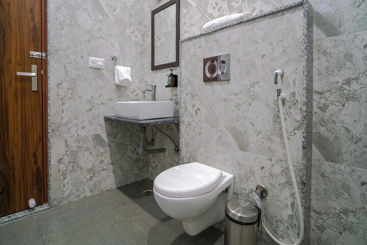 Room 65 of 75