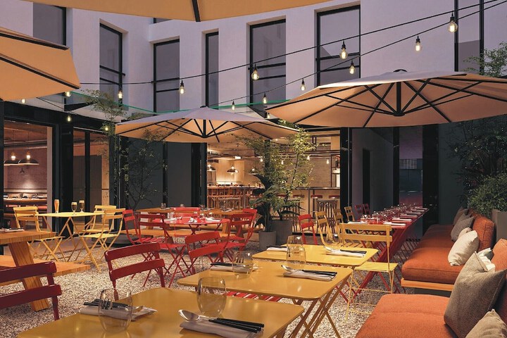 Terrace/Patio 36 of 37