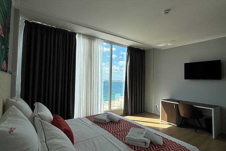 Room 56 of 191