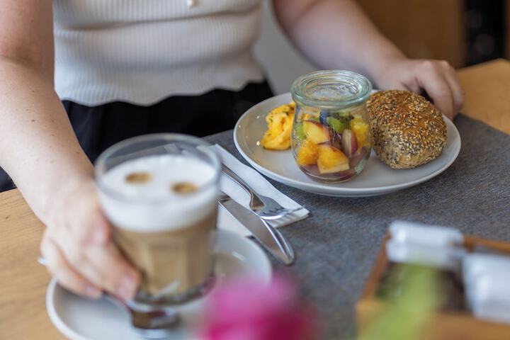 Breakfast/Coffee Service 18 of 22
