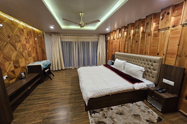 Room 9 of 55