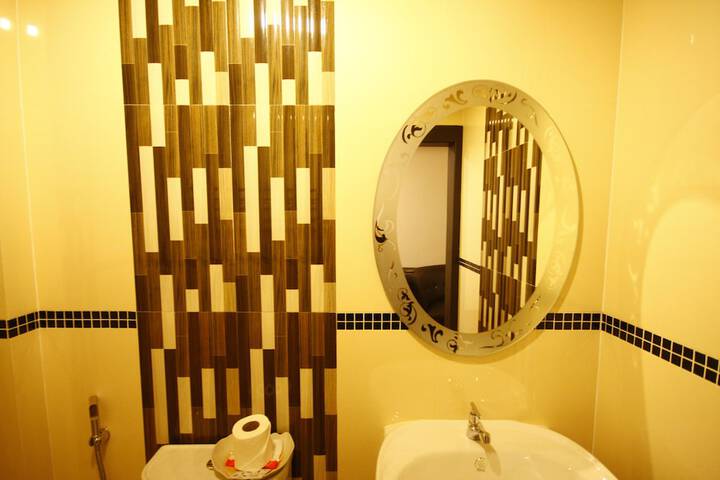 Room 42 of 52