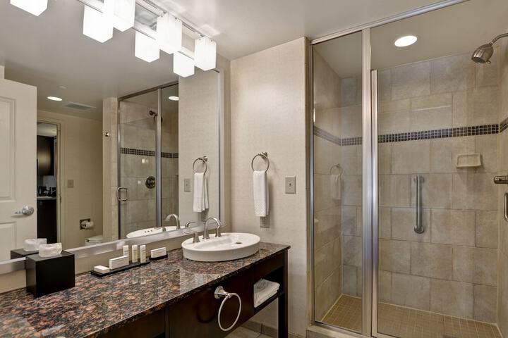 Bathroom shower