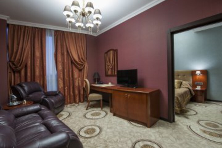 Room 43 of 58