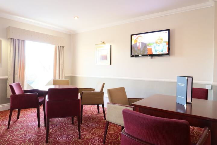 Hotel Lobby