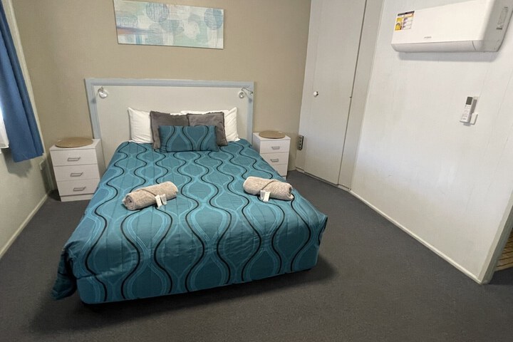 Room 9 of 21