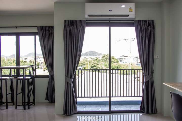 Room 11 of 26