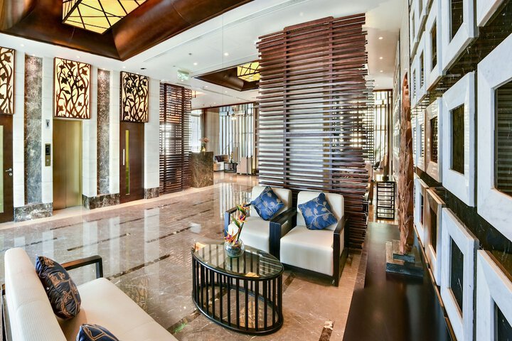 Hotel Interior 9 of 171