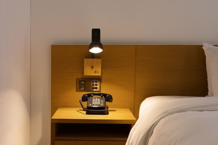 Room 38 of 151