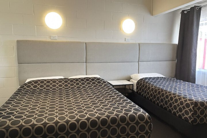 Room 3 of 19