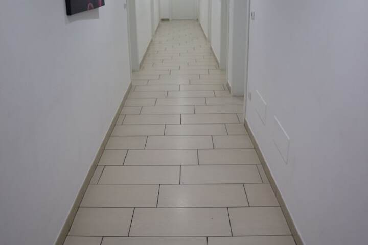 Ballroom/Hall 33 of 68