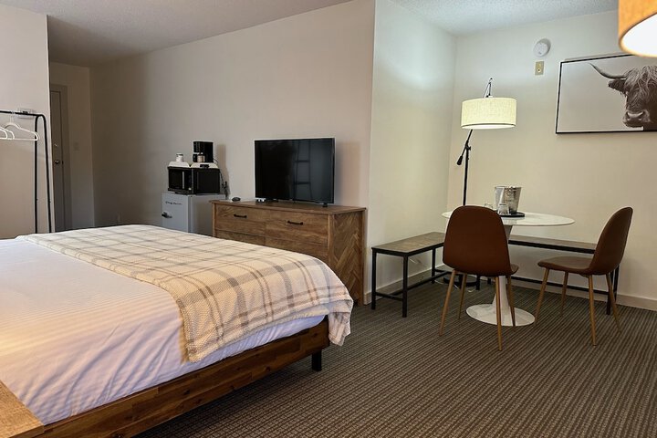 Superior King Bed (23 of 23)