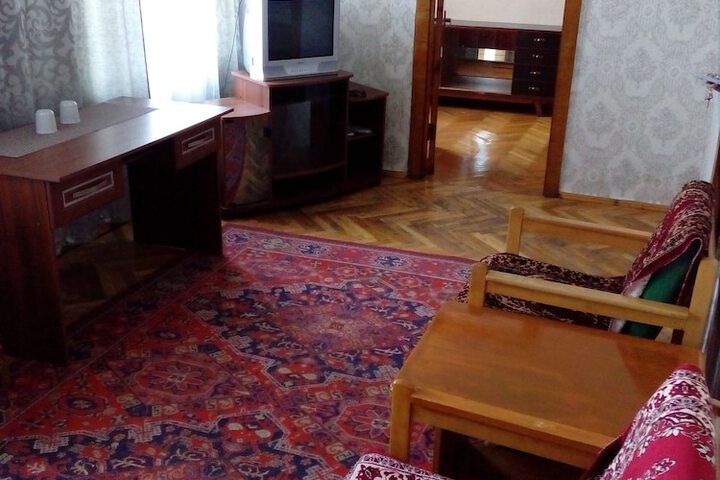 Room 6 of 21