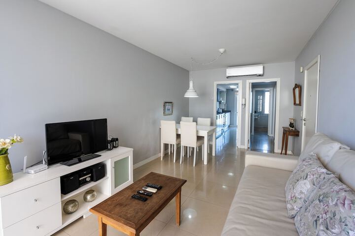 Room 15 of 27