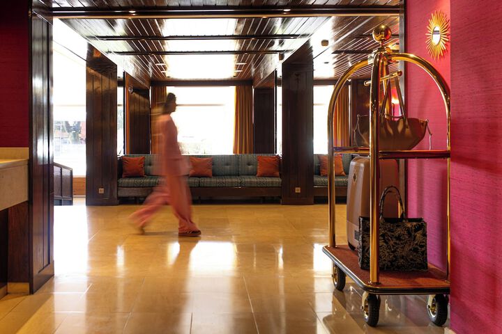 Hotel Interior 4 of 71