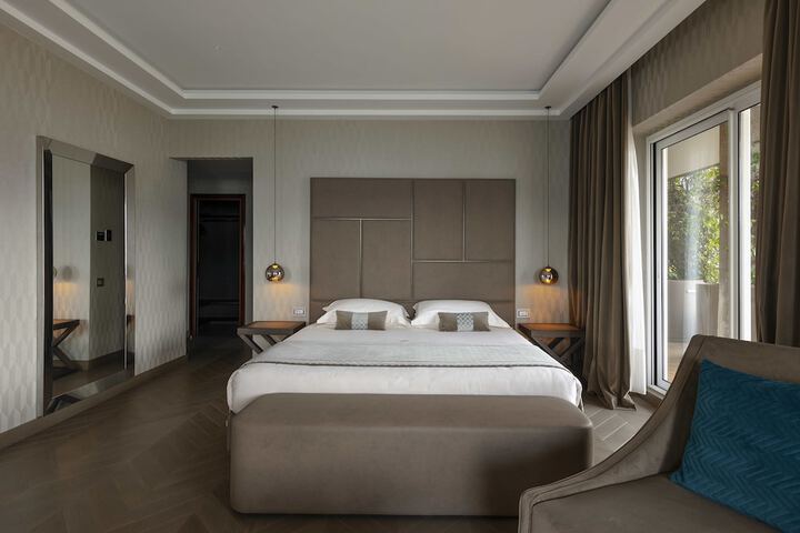 Room 14 of 92