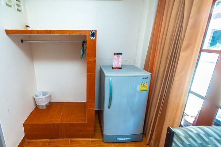 Room 13 of 52