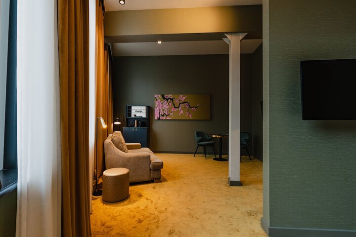 Room 105 of 264