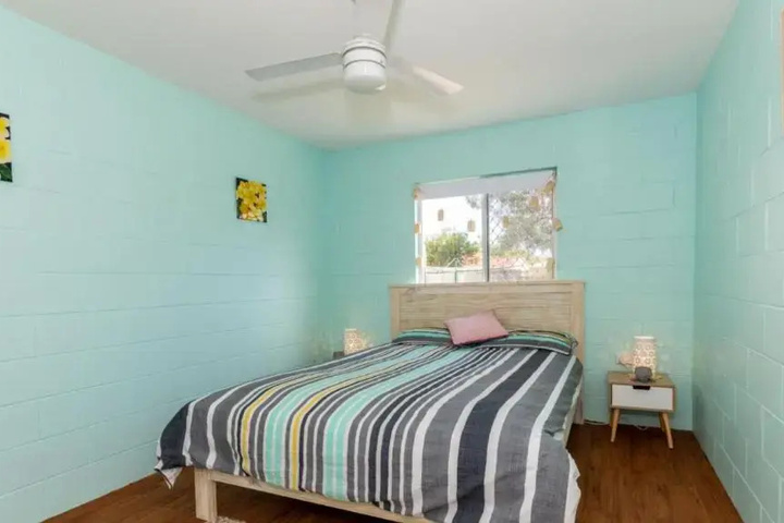 Room 3 of 12