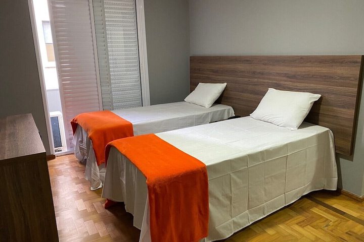 Room 9 of 22