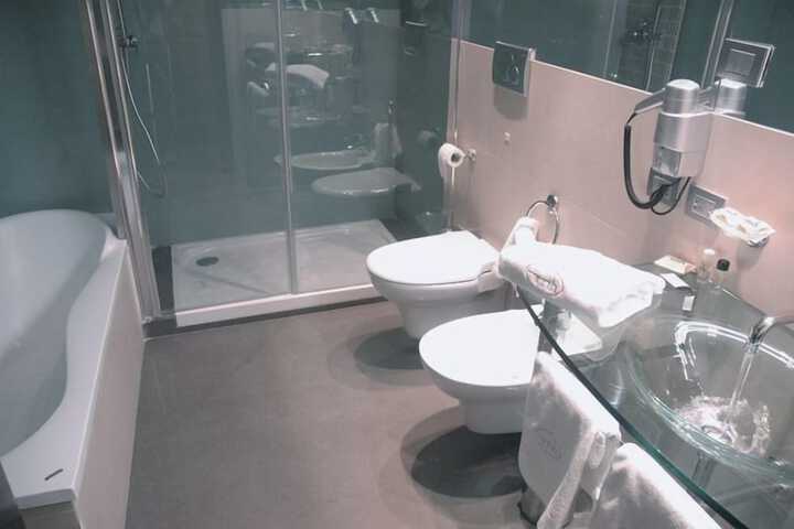 Clean Restrooms