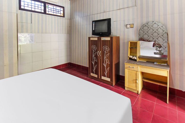 Room 15 of 22