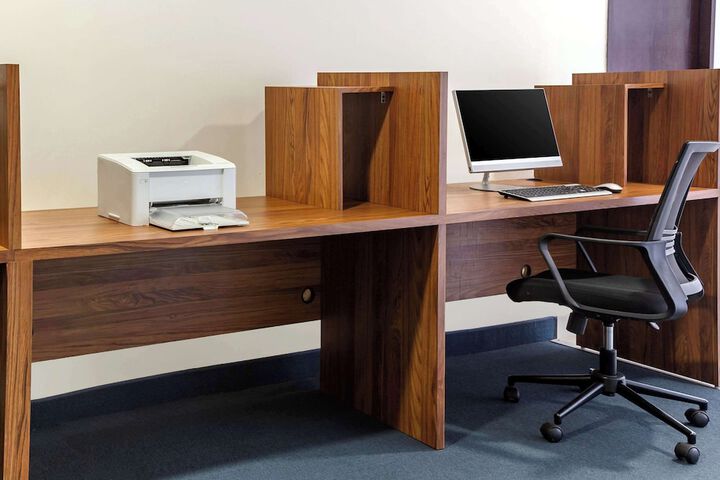 Business Center 60 of 68